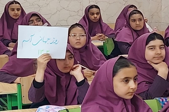 برگزاری جلسات آموزشی به مناسبت روز جهانی آسم در مدارس، مراکز و پایگاه های سلامت سطح شهرستان اسلامشهر 